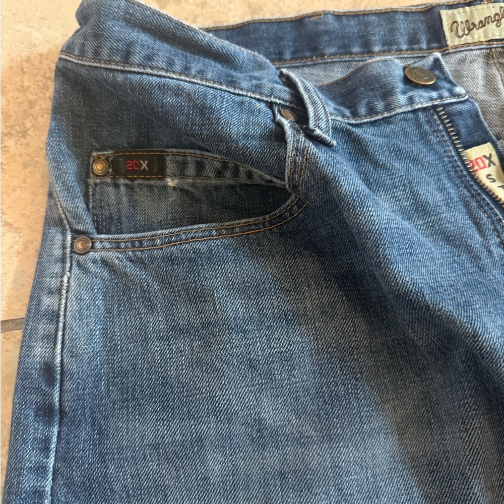 Wrangler Blue Men's Jeans - Picture 5 of 7